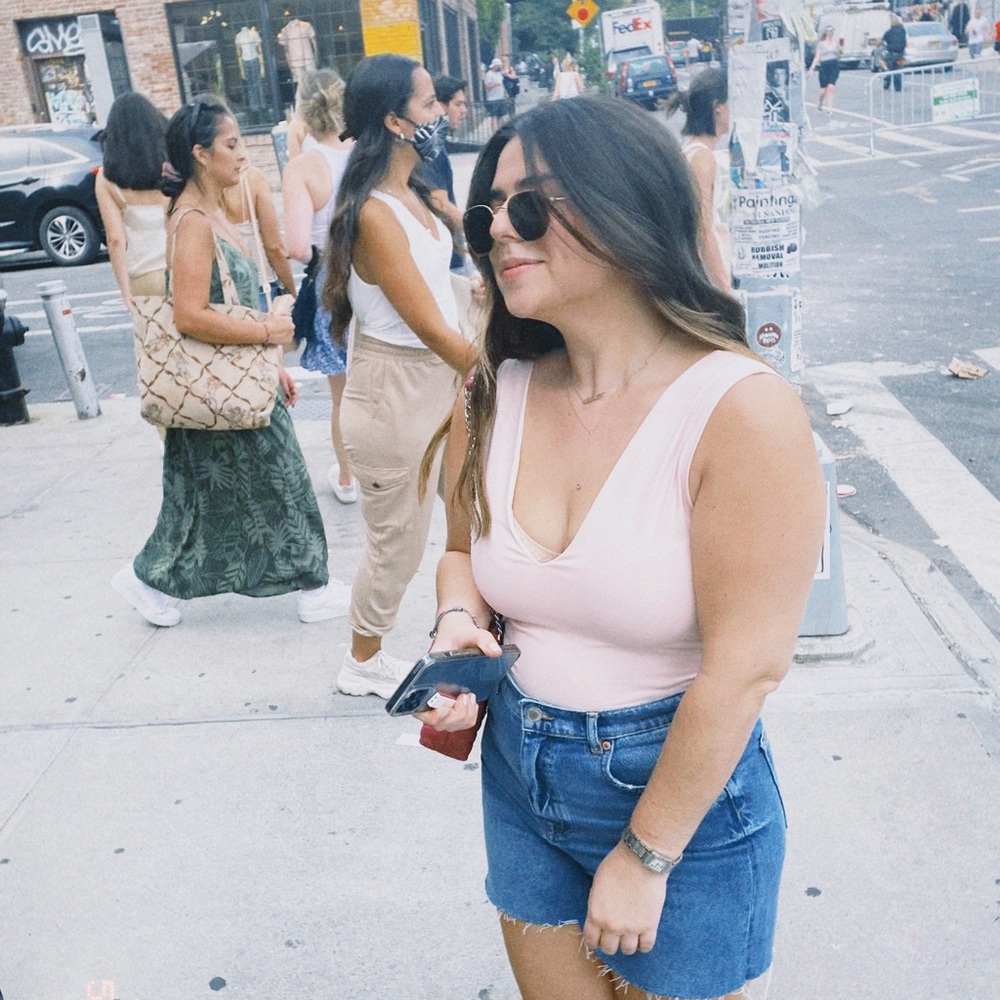 Meet your Posher, Hayley